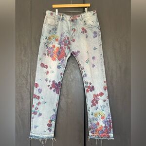 MNML Floral print men’s jeans Sz 38